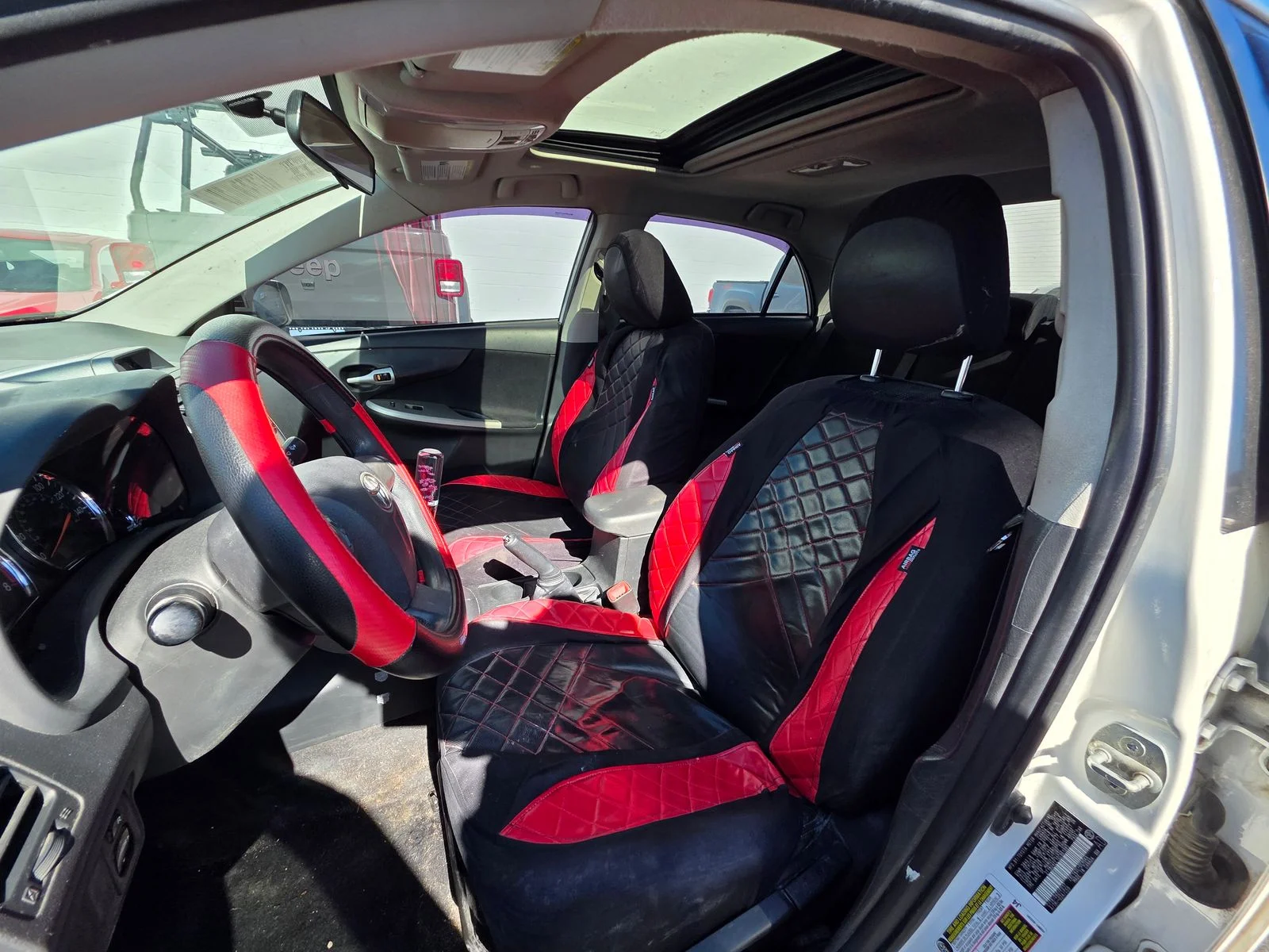 Used 2013 Super White Toyota S image 11