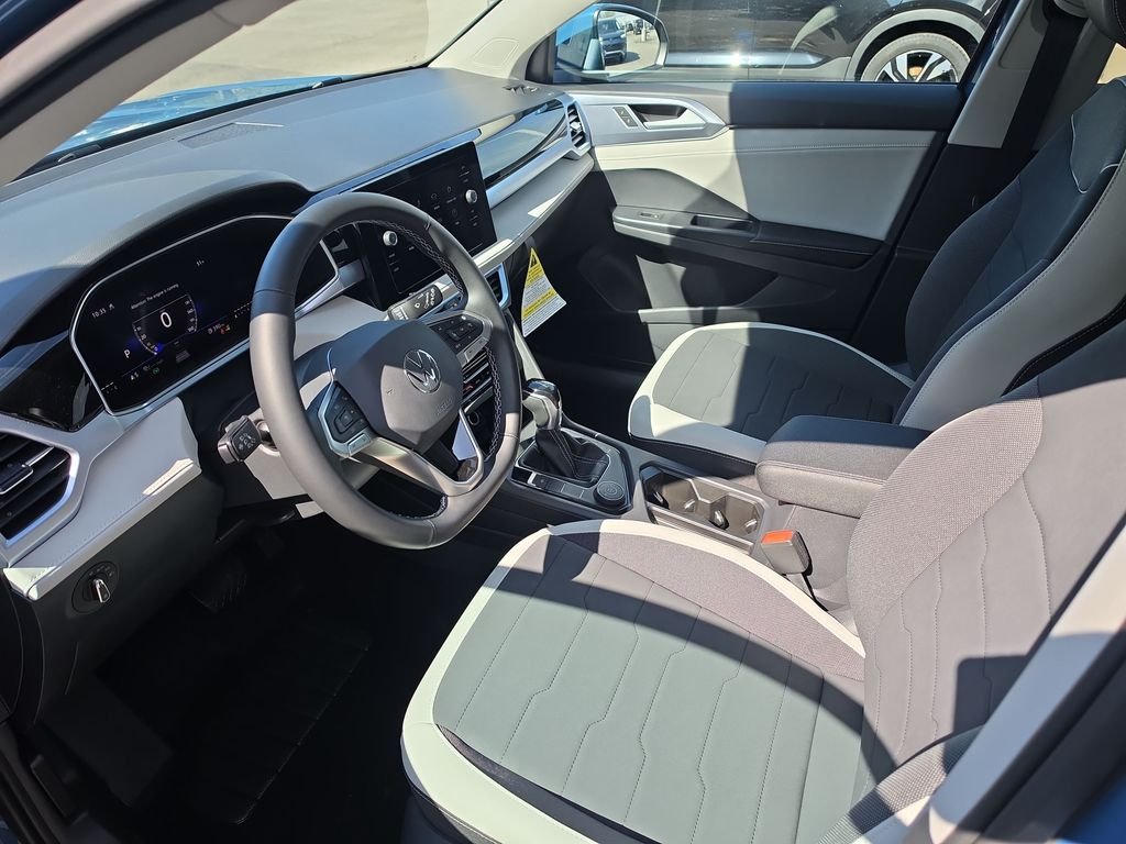 New 2026 Blue Volkswagen 1.5T SE image 9