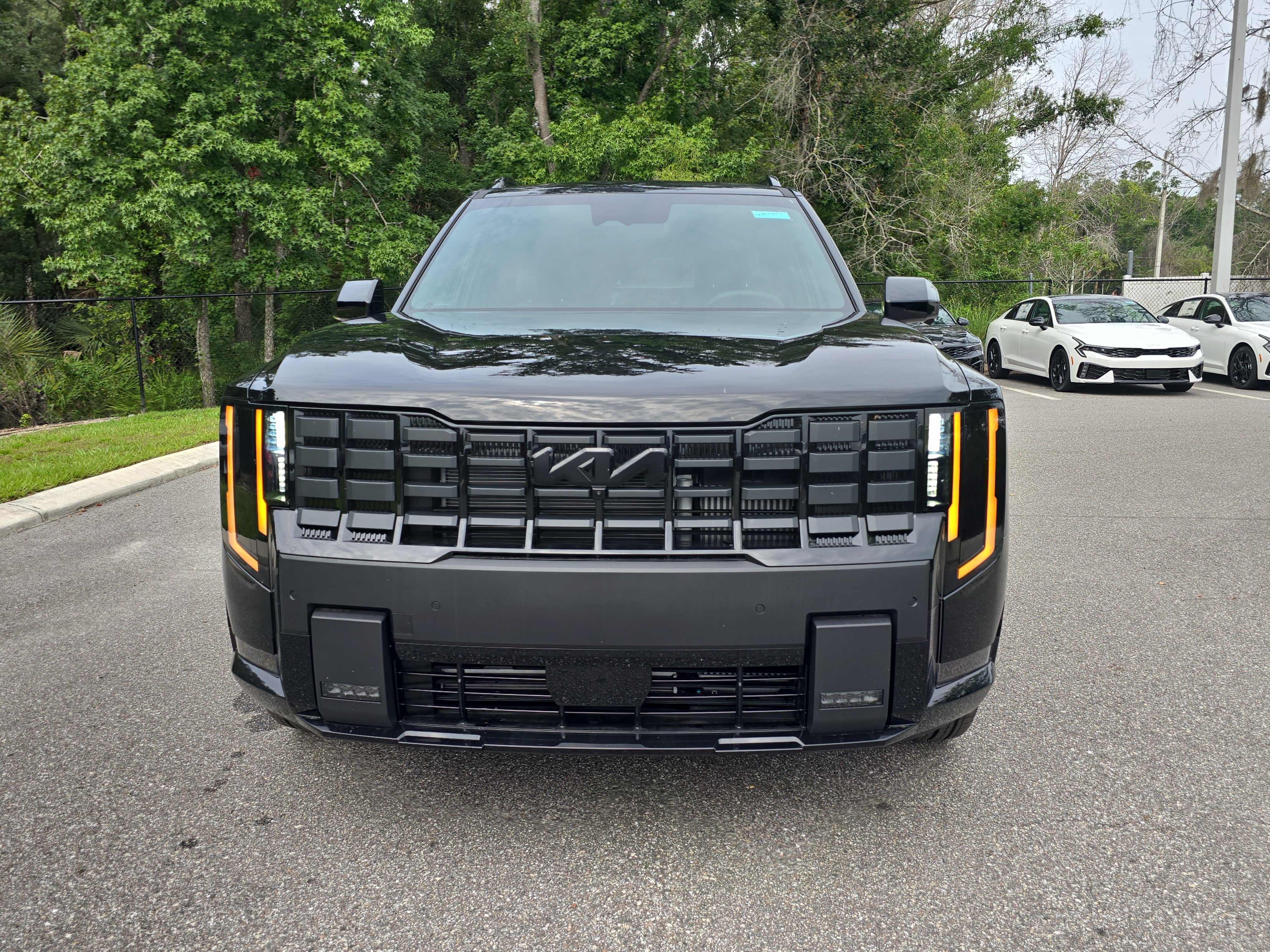 New 2027 Ebony Black Kia X-LINE SX PRESTIGE image 3