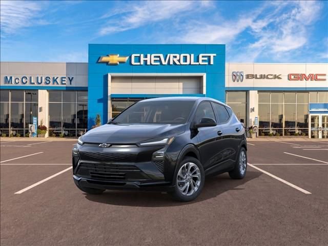 2027 Chevrolet Bolt LT - Photo 8