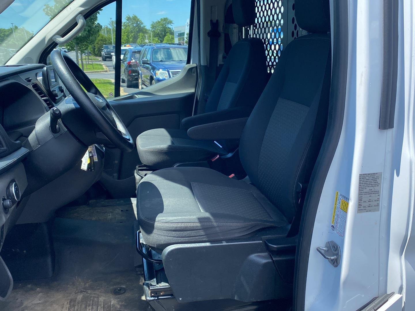Used 2023 Oxford White Ford 250 image 2