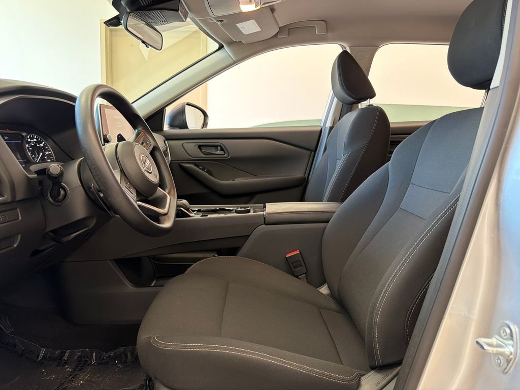 Used 2024 Silver Nissan S image 14