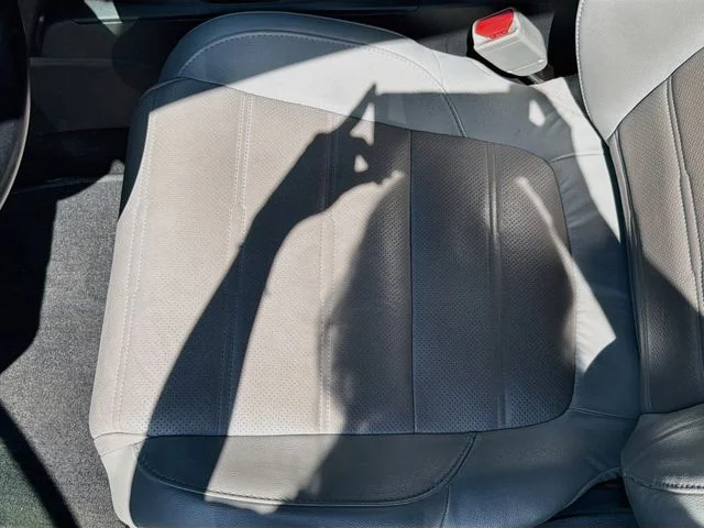 Used 2018  Honda EX-L image 20