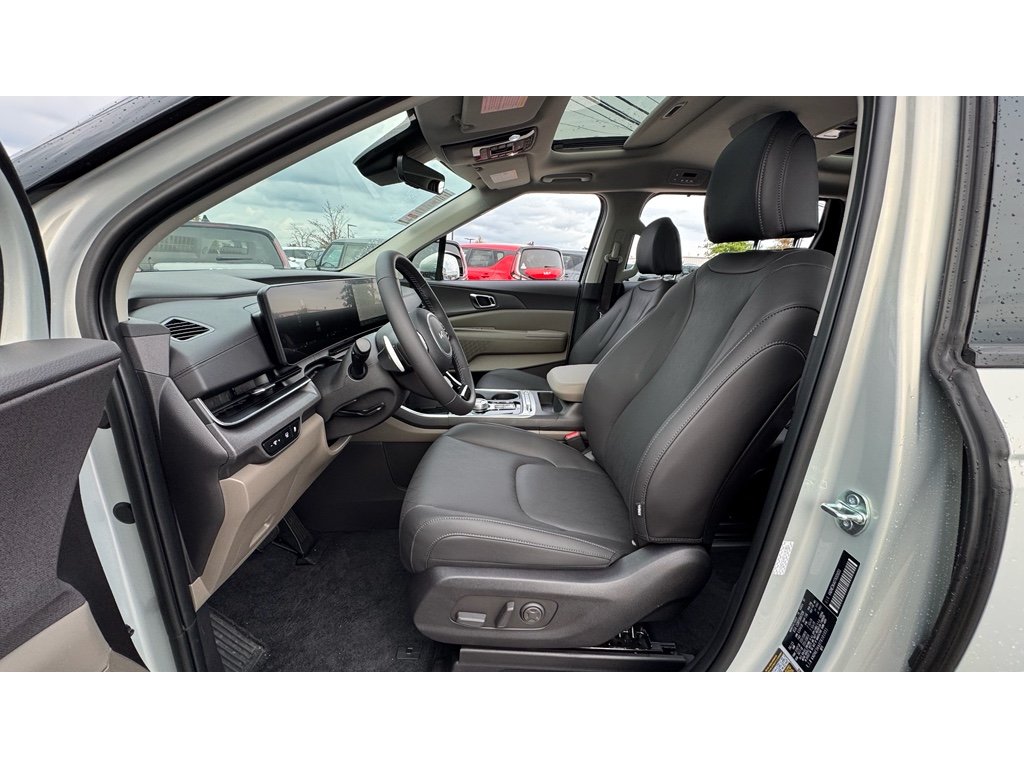 2026 Kia Carnival SX - Photo 8
