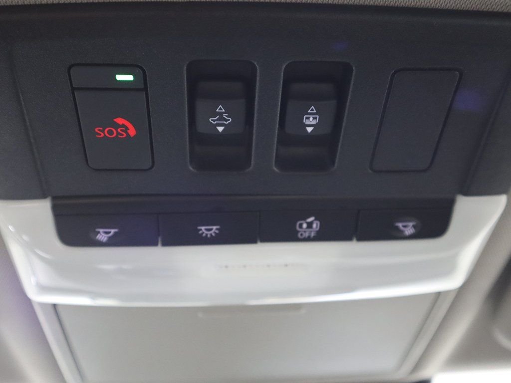 2025 Mitsubishi Outlander Plug-in Hybrid Platinum Edition - Photo 61