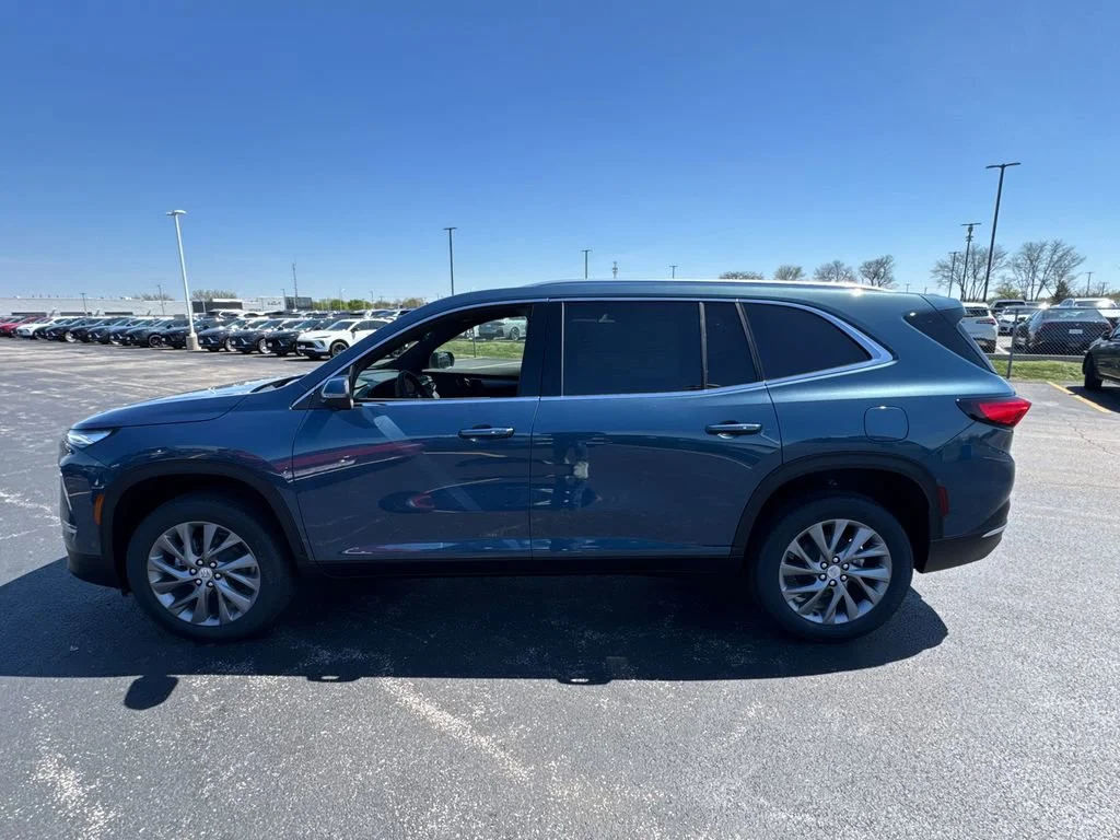 2026 Buick Enclave Preferred - Photo 9