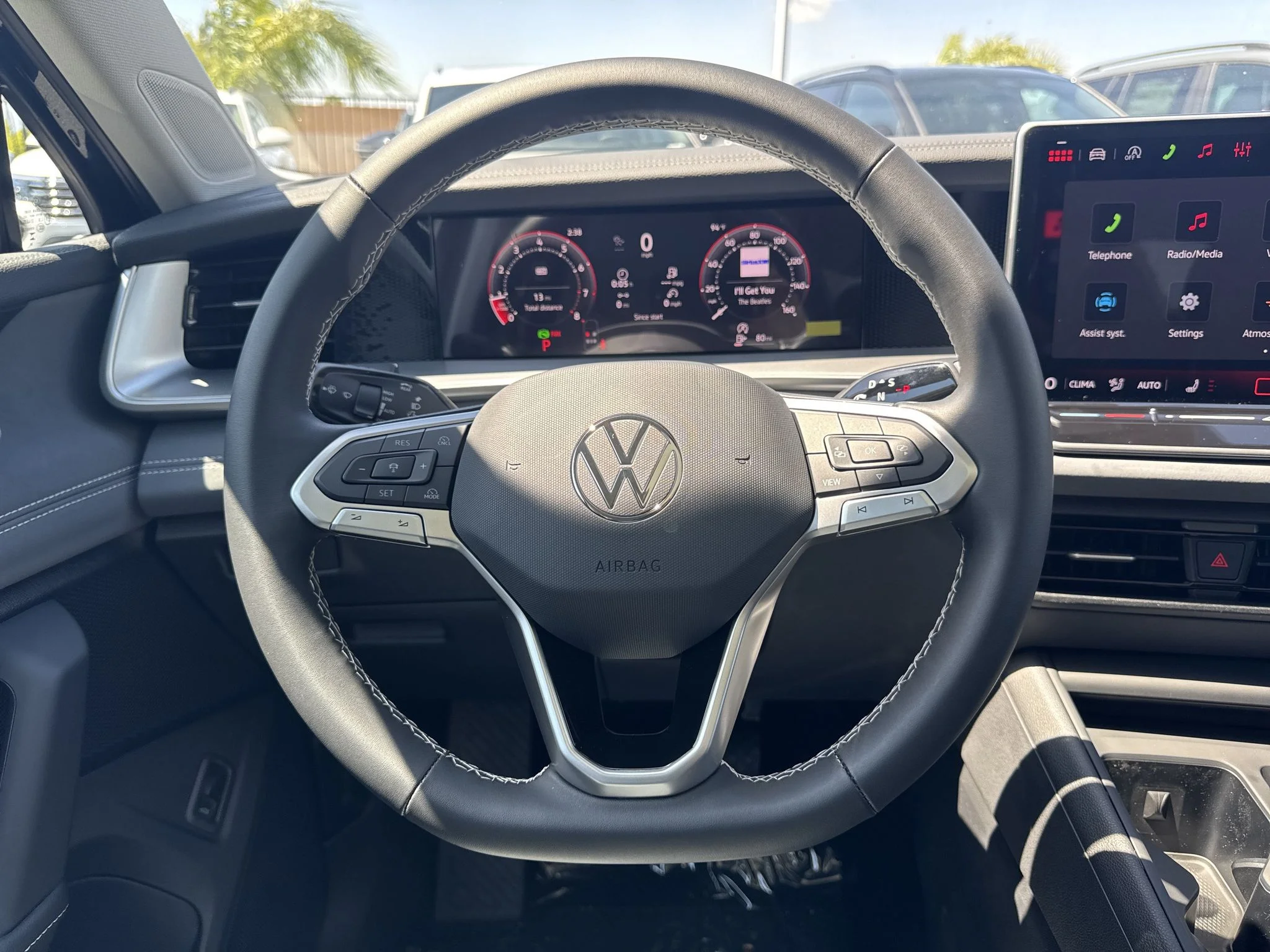 New 2026 Deep Black Pearl Volkswagen SE image 17