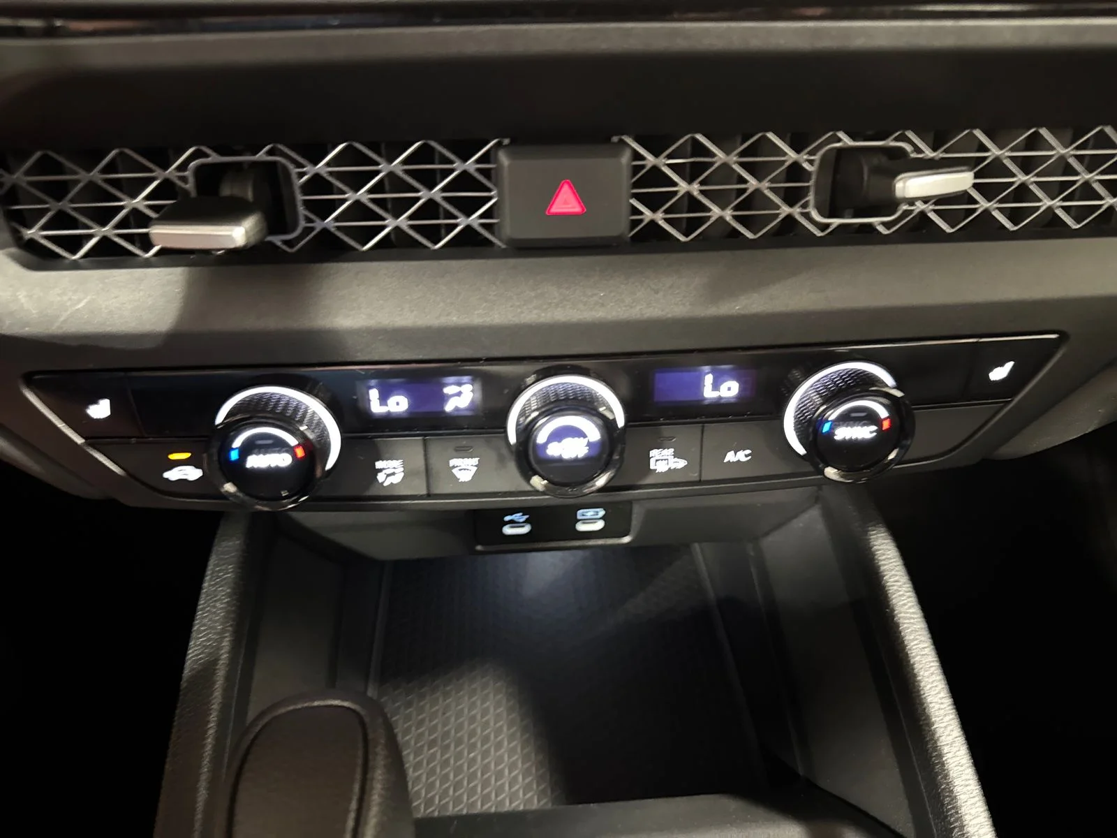 Certified Used 2023 Crystal Black Pearl Honda EX image 22