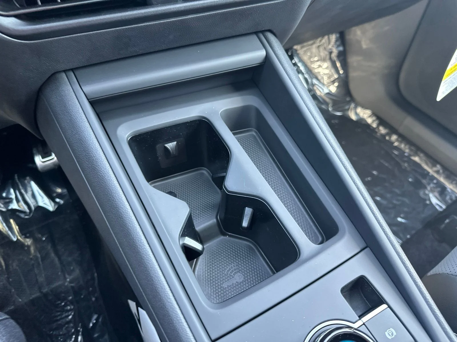 New 2026 White/off-white Volkswagen 2.0T SE R-Line Black image 68