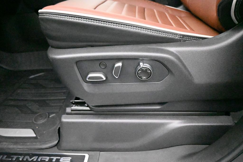 2026 GMC Sierra 3500HD Denali Ultimate - Photo 16