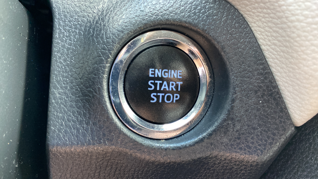 Used 2020 Super White Toyota XLE image 21