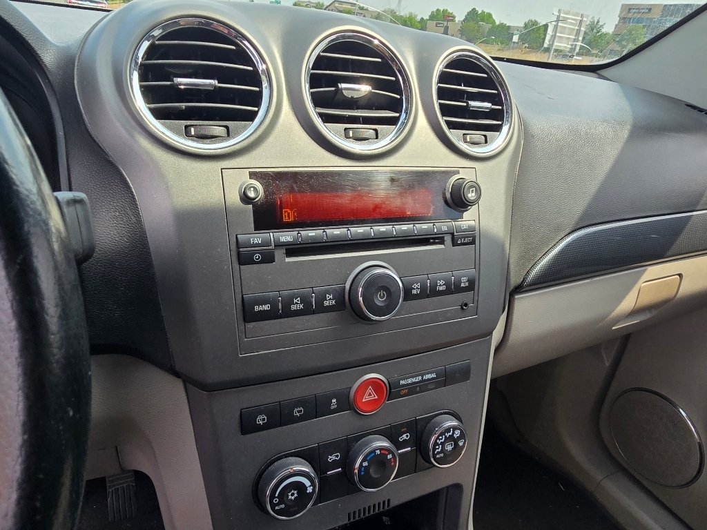 Used 2008 Polar White Saturn XR image 23