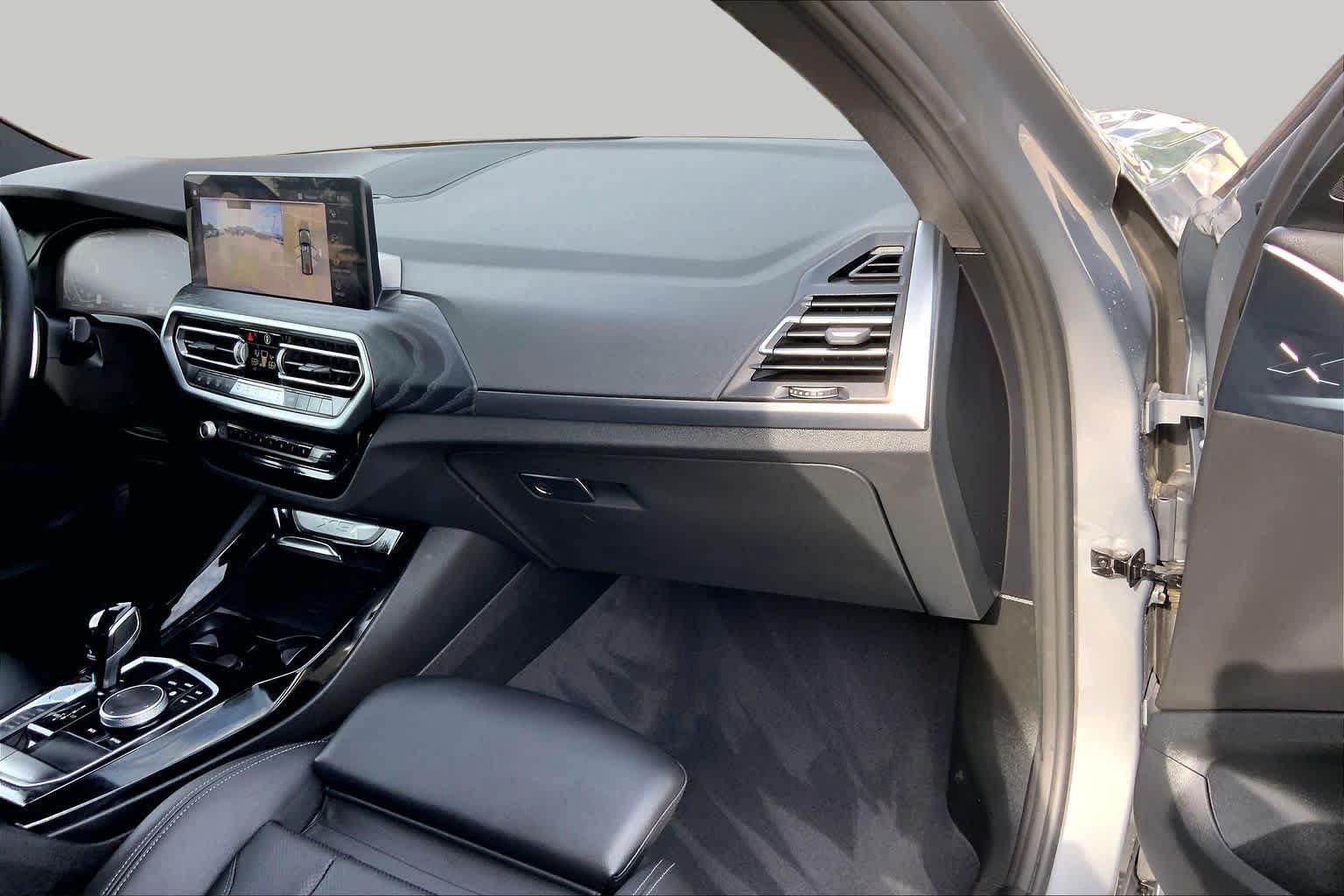 Used 2023 Skyscraper Gray Metallic BMW sDrive30i image 18