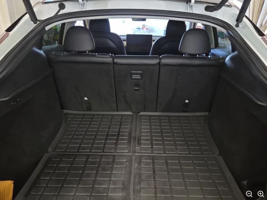 Used 2023 White Tesla Long Range image 9