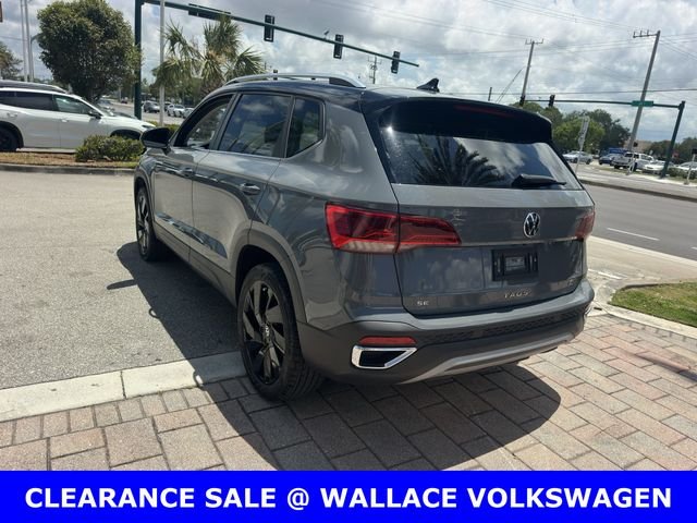 Used 2024 Gray Volkswagen 1.5T SE image 7