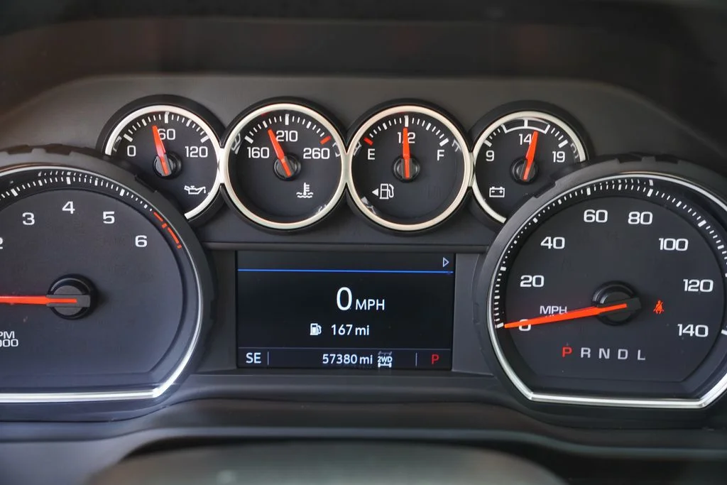 Used 2022 Silver Ice Metallic Chevrolet LTZ image 34
