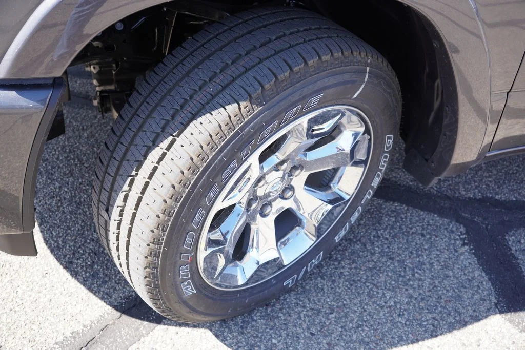 New 2026 Granite Crystal Metallic Clearcoat Ram Big Horn image 9