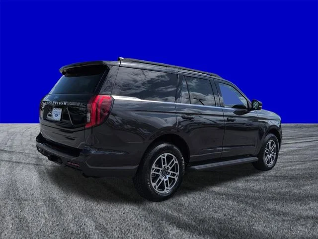 New 2026 Dark Matter Gray Metallic Ford Active image 4