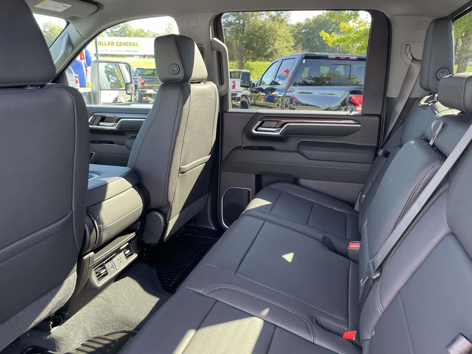 New 2026 Summit White Chevrolet LT DRW image 12