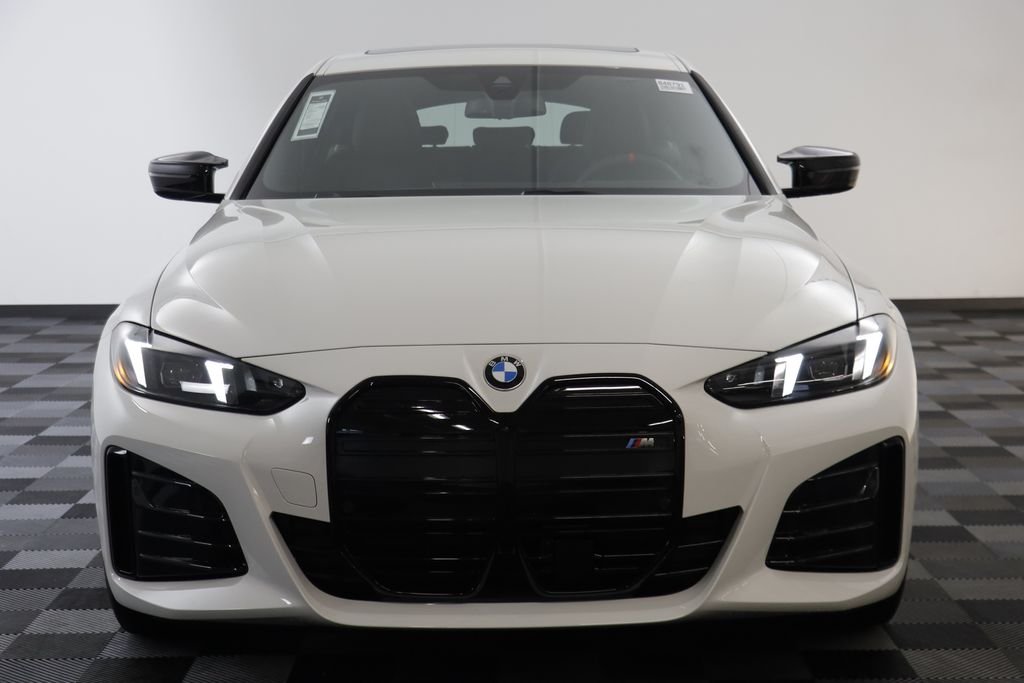 New 2026 Alpine White BMW M60 image 24