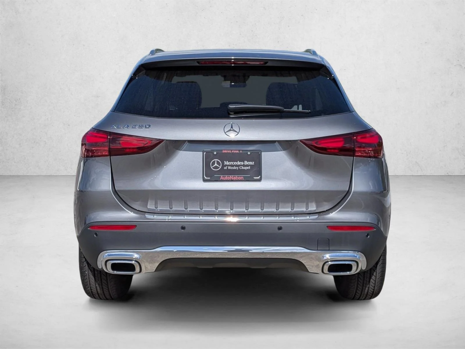 Used 2026 Mountain Grey Metallic Mercedes-Benz GLA 250 image 8
