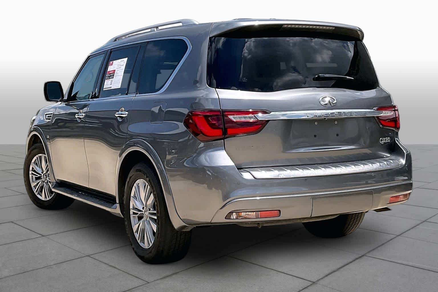 Used 2020 Graphite Shadow INFINITI LUXE image 11