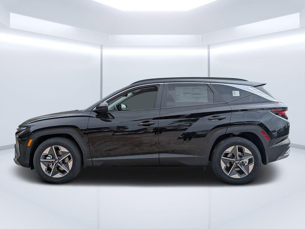 New 2026 Black Hyundai SEL FWD image 6
