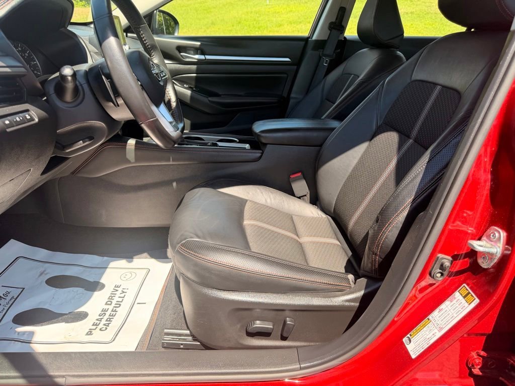 2024 Nissan Altima SR - Photo 29