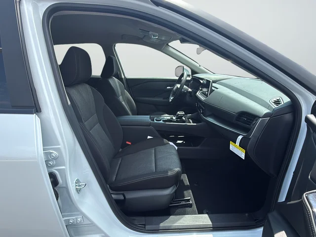 New 2026 Everest White Pearl TriCoat Nissan SV image 26