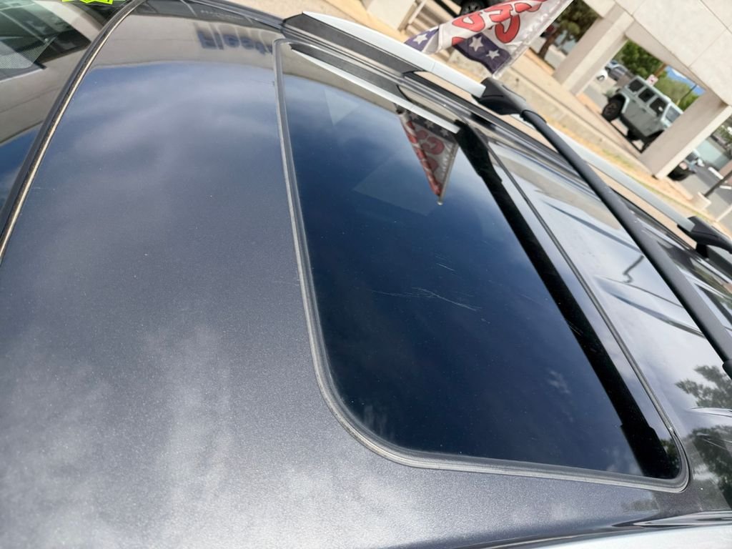 Used 2018 Gray Toyota XLE image 25