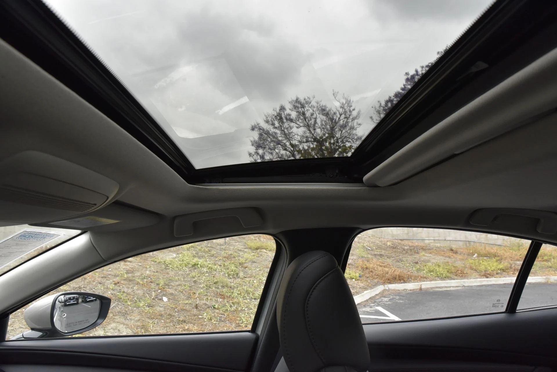 New 2026 Platinum Quartz Metallic Mazda 2.5 S Preferred image 13