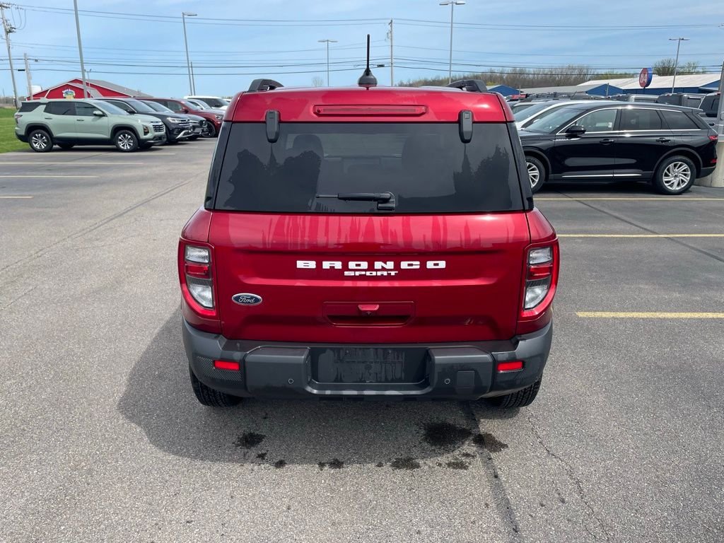 Used 2025 Red Ford Big Bend image 6