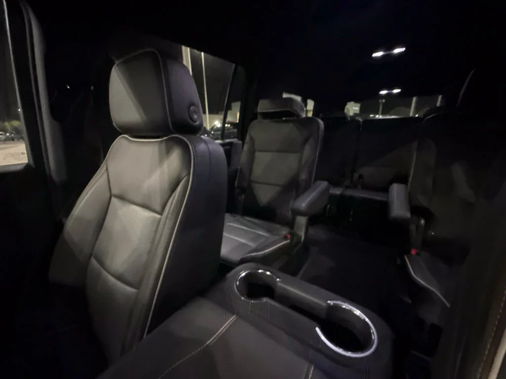 Used 2025 Gray Chevrolet Premier image 22