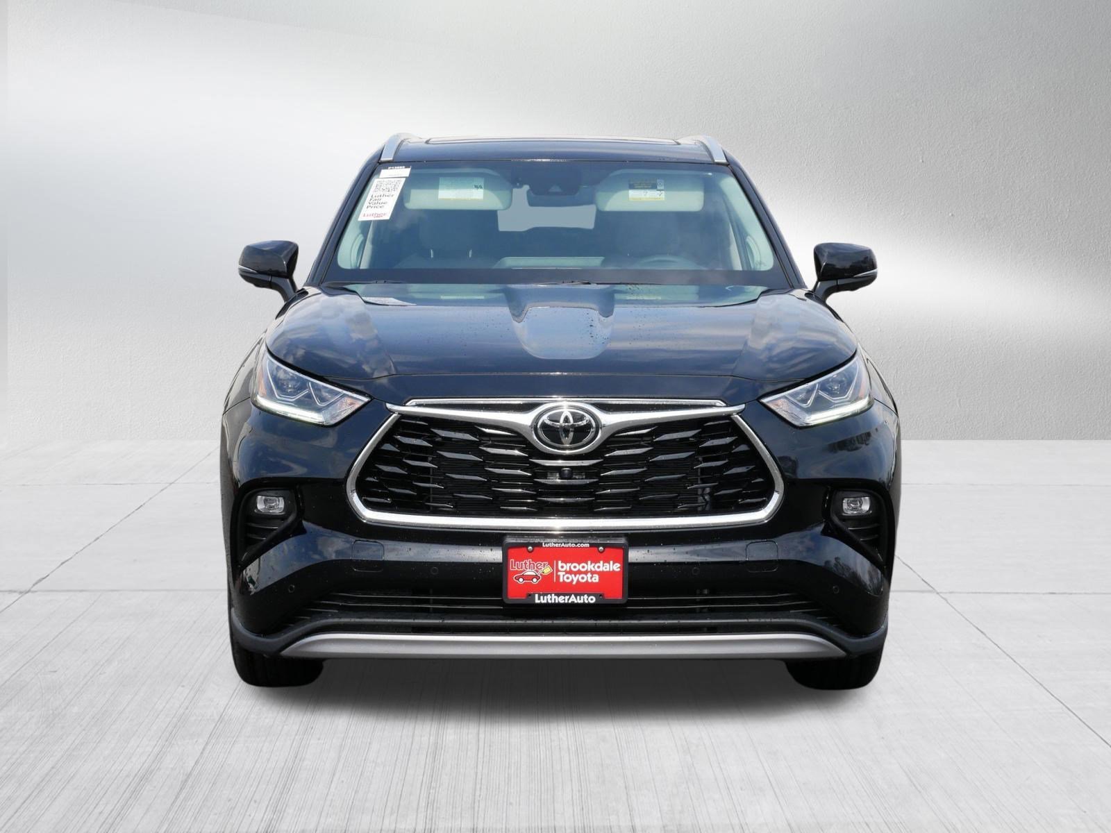Certified 2026 Toyota Highlander Platinum with VIN 5TDKDRBH3TS598882 for sale in Brooklyn Center, Minnesota