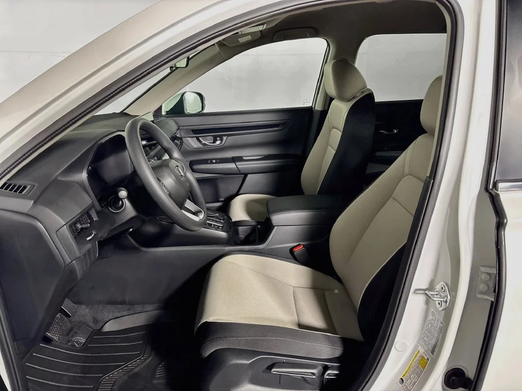 New 2027 Platinum White Pearl Honda LX image 11