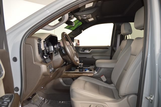 Used 2024 Slate Gray Metallic Chevrolet LT Trail Boss image 31