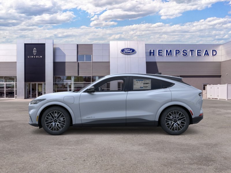 New 2026 Glacier Gray Metallic Tri-coat Ford Premium image 3