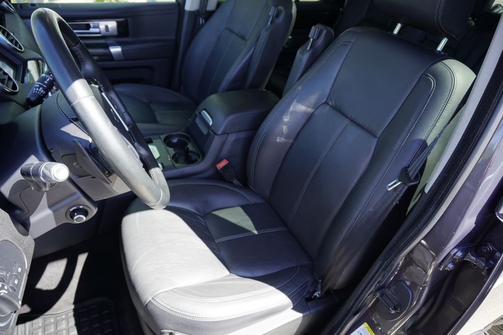 Used 2016 Gray Land Rover HSE image 20