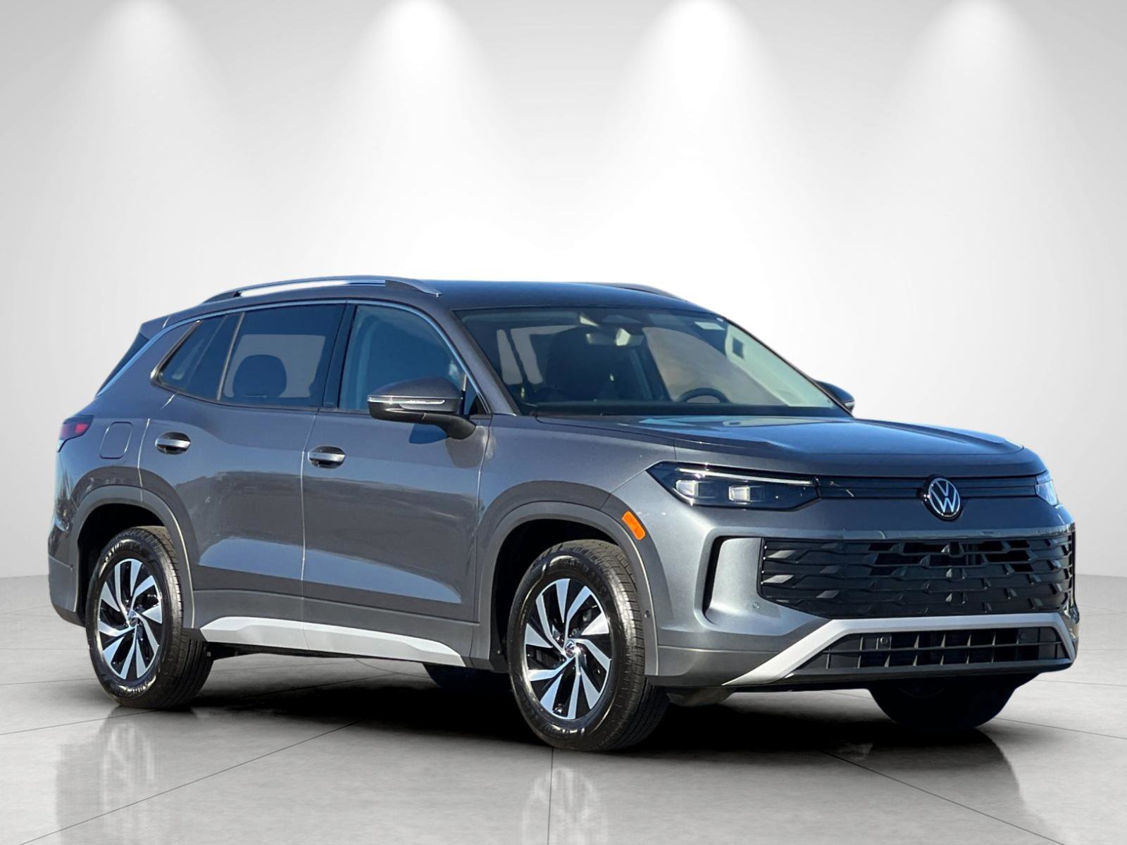 New 2026 Volkswagen Tiguan S
