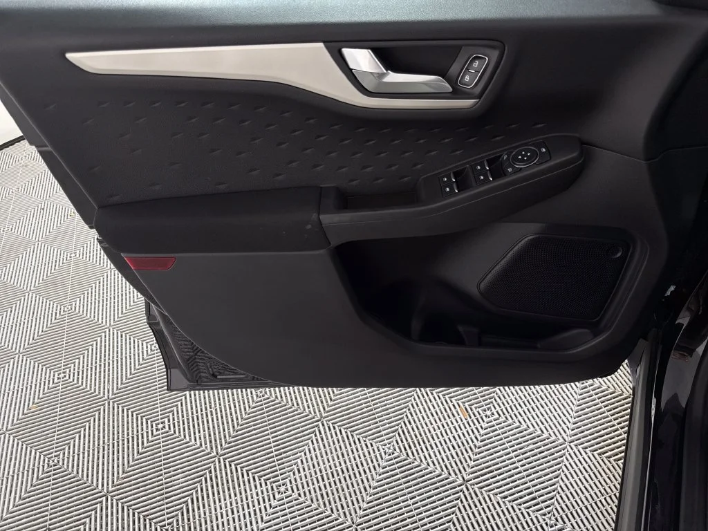 2020 Ford Escape SE - Photo 10