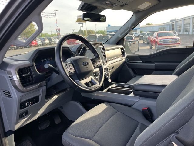 Used 2024 Gray Ford XLT image 6