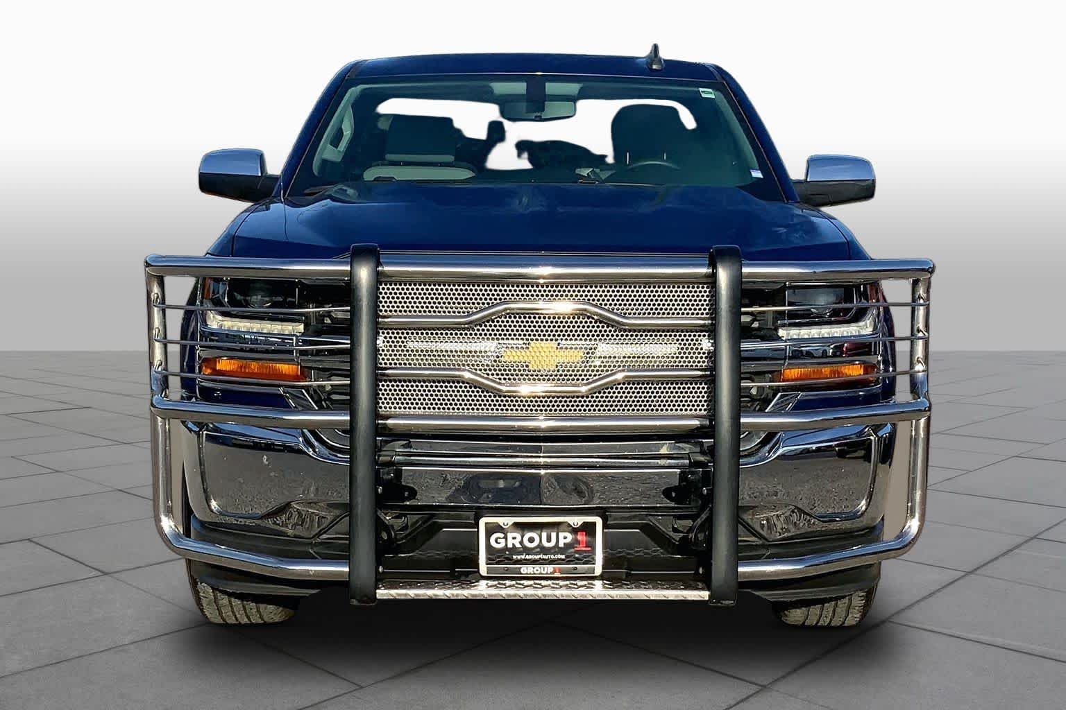 Used 2016 Deep Ocean Blue Metallic Chevrolet LS image 3