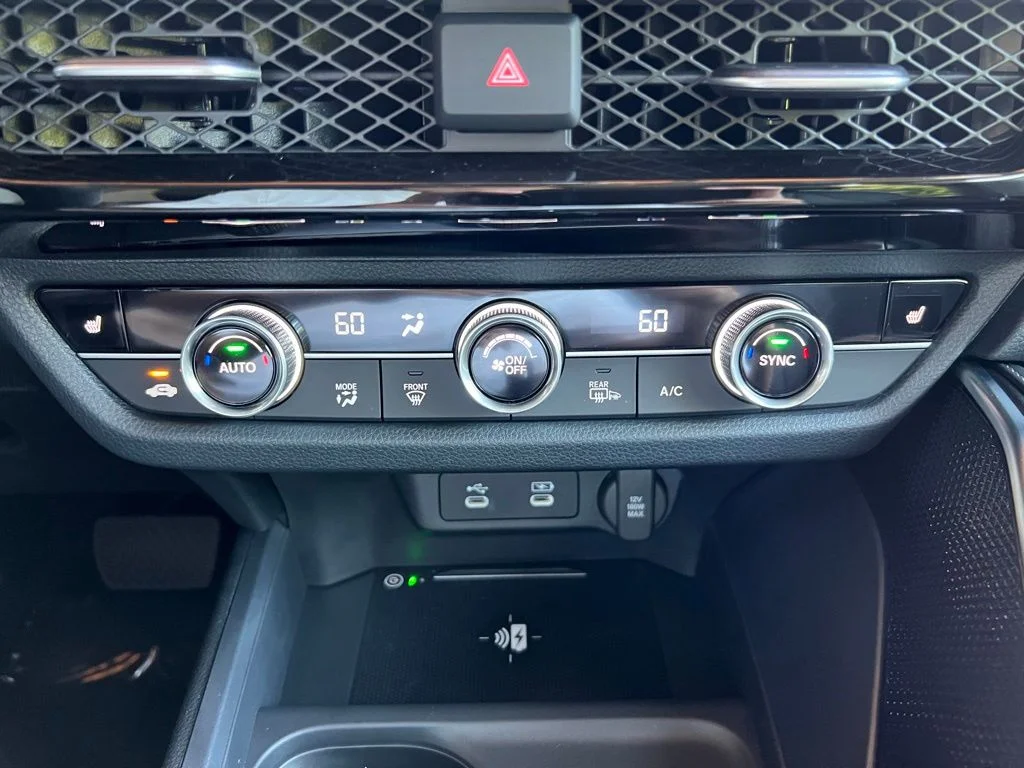 New 2026 Platinum White Pearl Acura AWD image 23