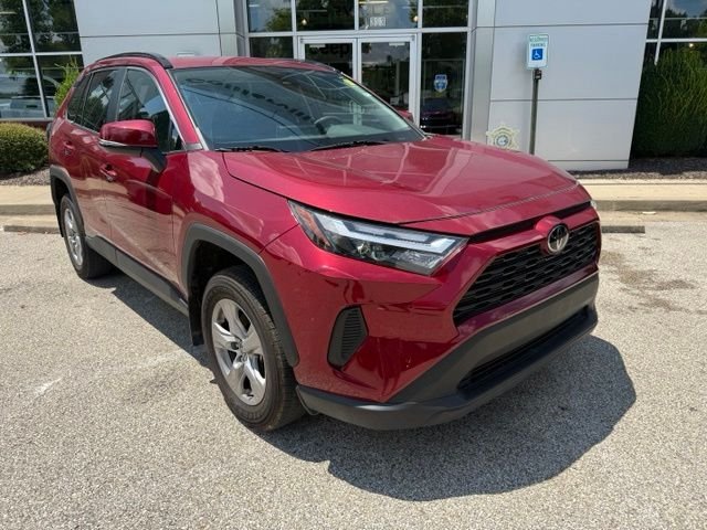 Used 2025 Red Toyota XLE image 9