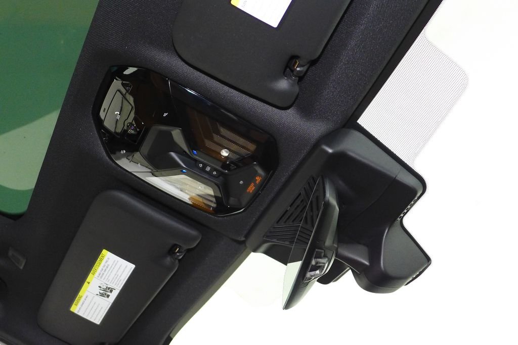 Used 2025 Dark Graphite BMW M50 xDrive image 17