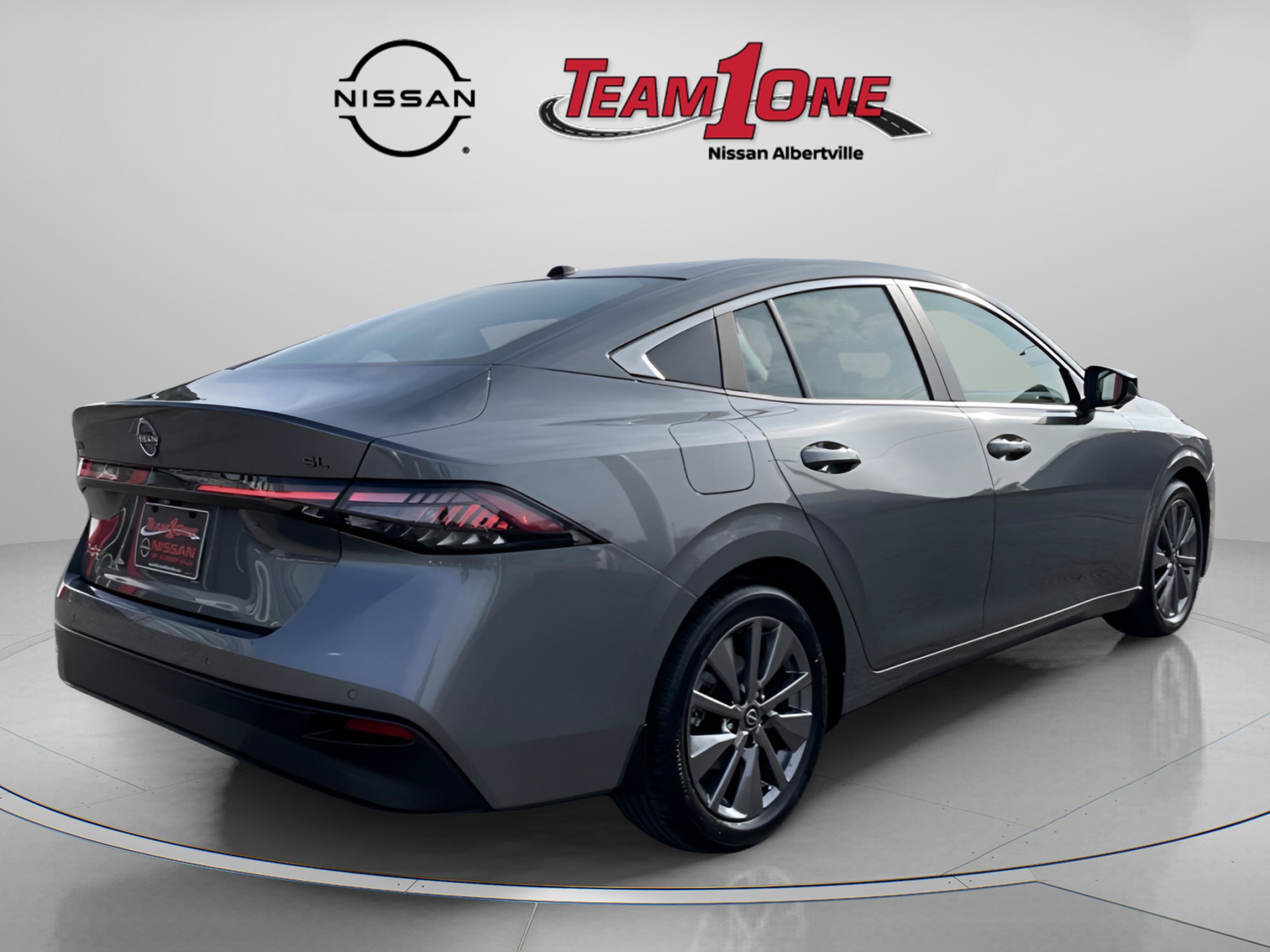 2026 Nissan Sentra SL - Photo 6