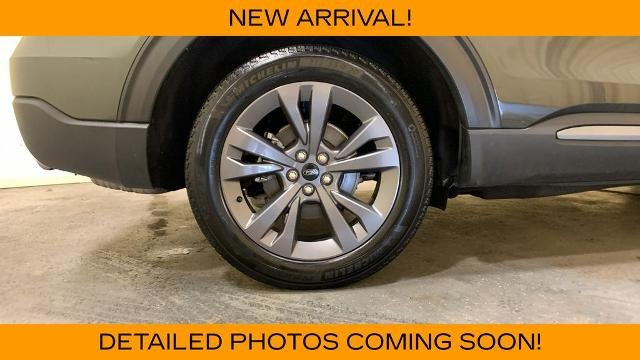 Certified Used 2023 Green Metallic Ford XLT image 68