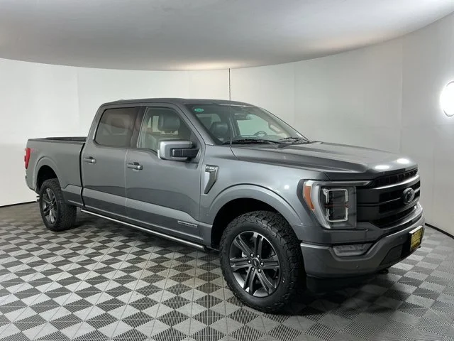 Used 2023 Gray Ford Lariat image 3
