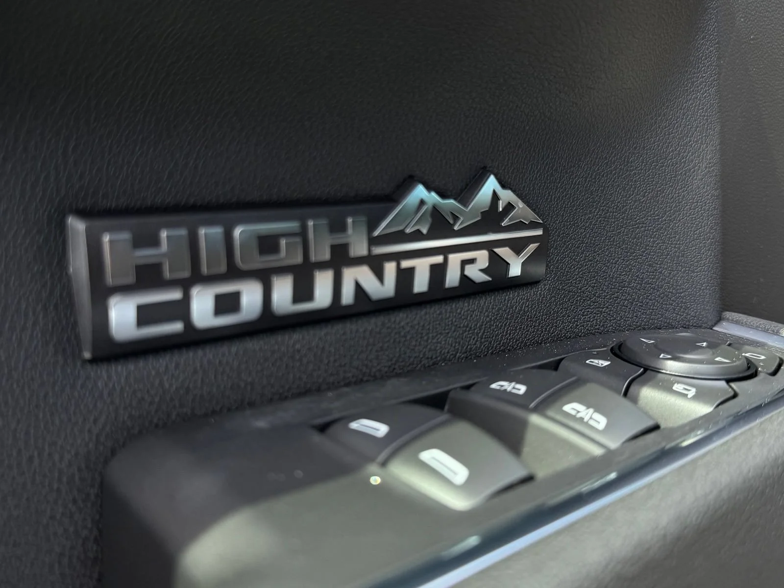 New 2026 Black Chevrolet High Country image 13
