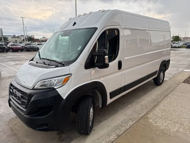 Used 2025 White Ram High Roof image 11